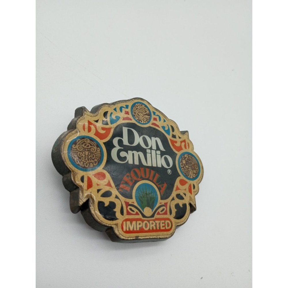 Vintage Don Emilio Belt Buckle Collectors Imported Tequila Advertising - Picture 2 of 3